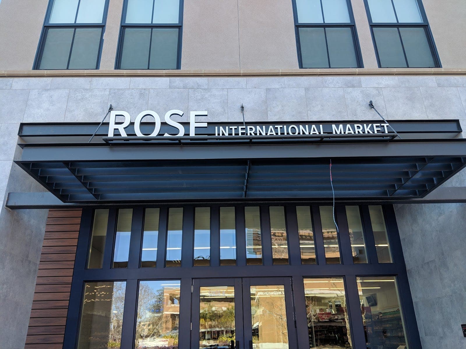 Rose International Market