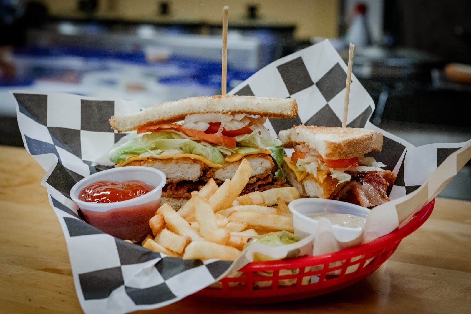 The Cloverleaf bar & grill