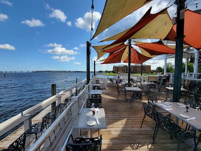 Persimmons | Waterfront Restaurant