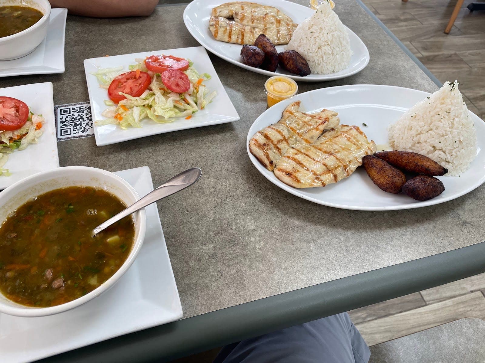 Restaurante Comida Peruana | Freddie Restaurant Comida Colombiana Y Peruana | Restaurante Comida Colombiana