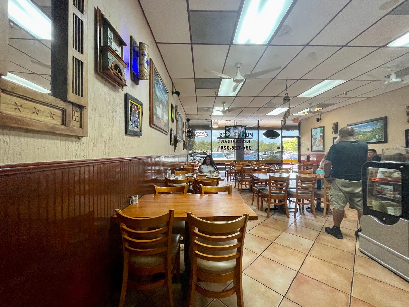 Pollo Rico Grill & Wings