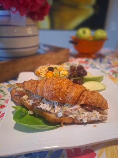 Auntie B's Bistro