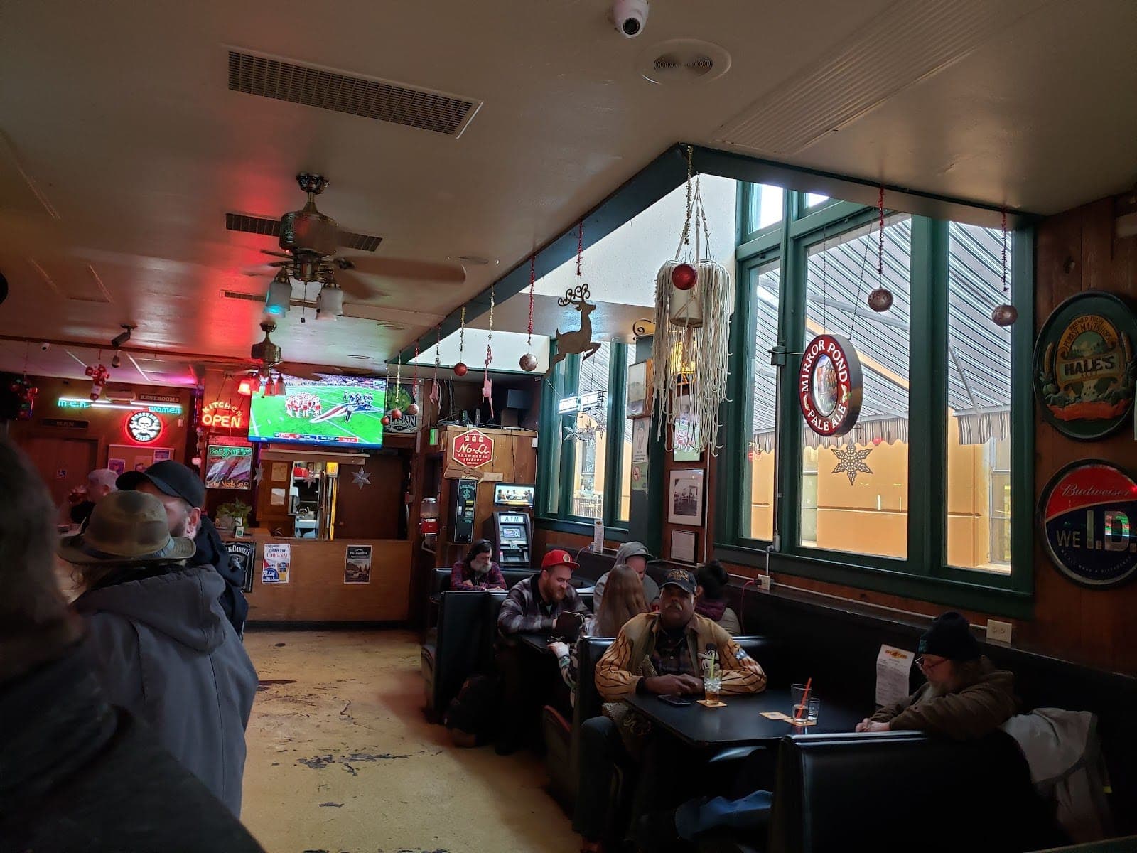 4th Ave Tavern