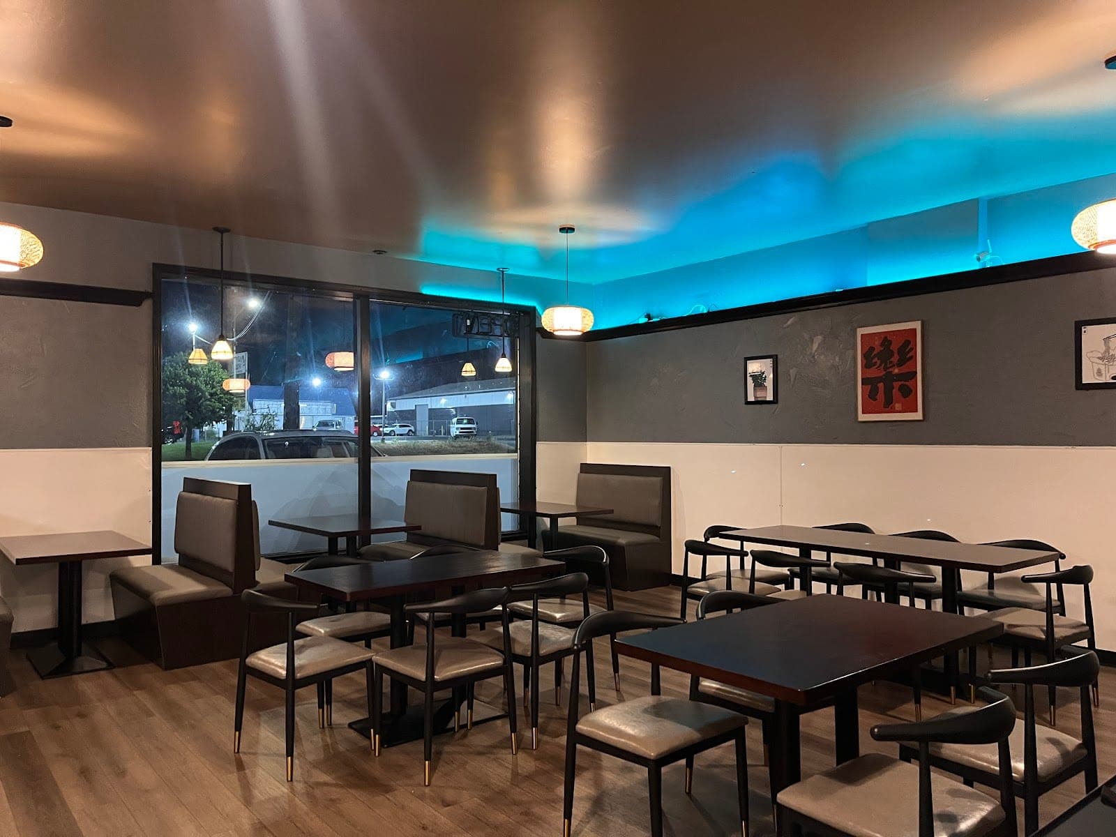 Black Straw Tea Bar & Kitchen