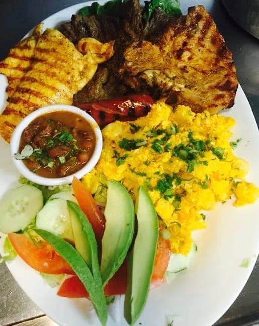 Sabores Sport Bar