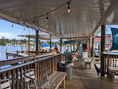 Bayou Joes Marina & Grill