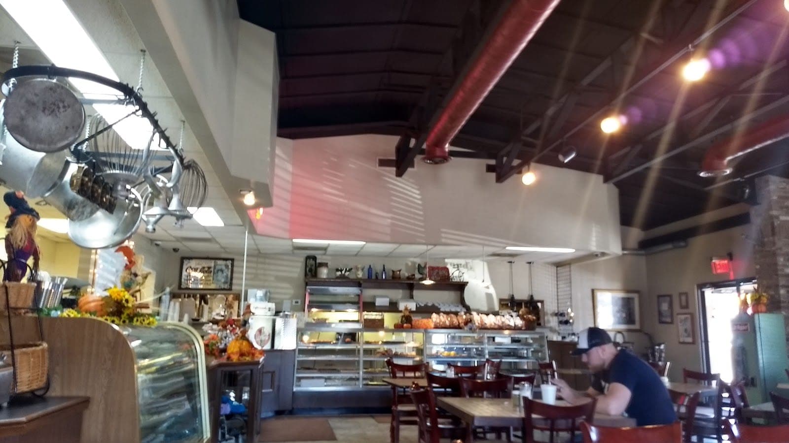 Lybrand's | Bakery & Deli