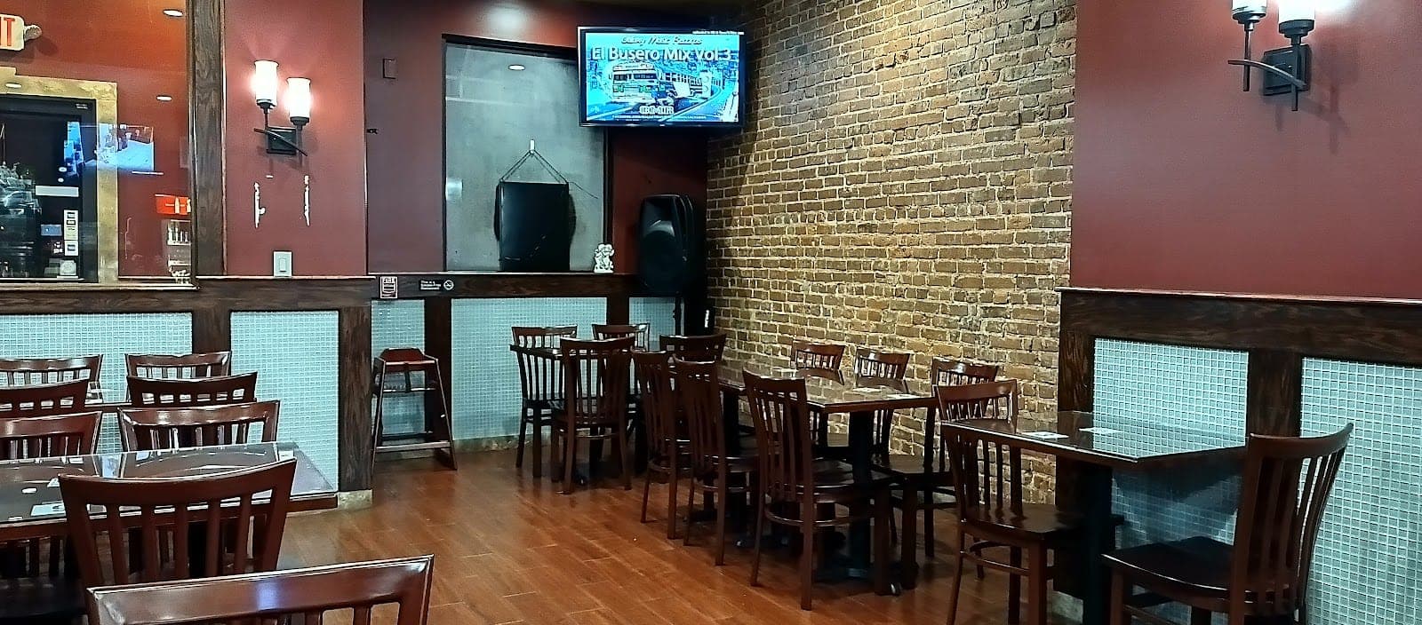 Cecilia's Restaurant & Pupuseria