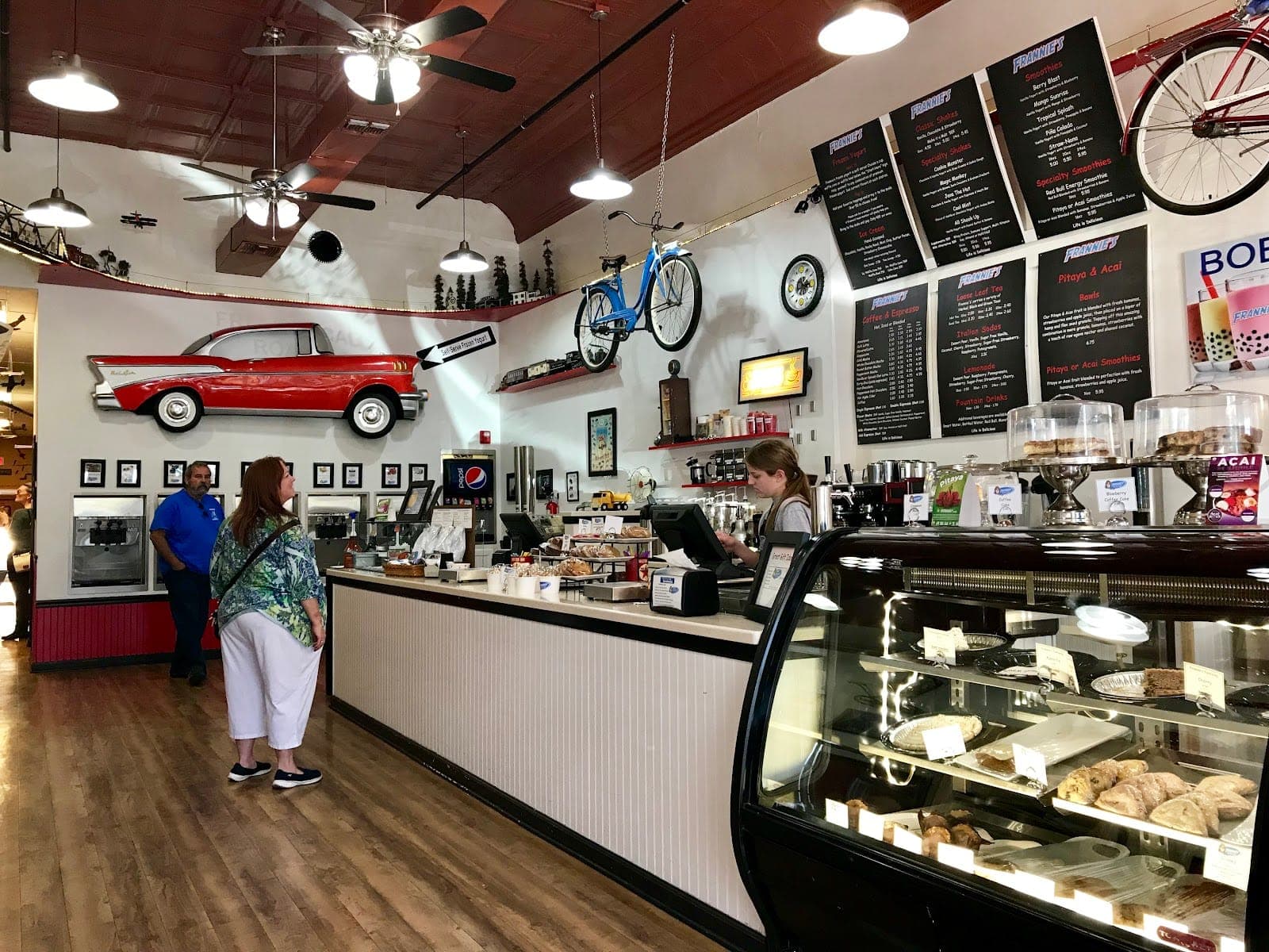 Frannie's Cones and Coffee