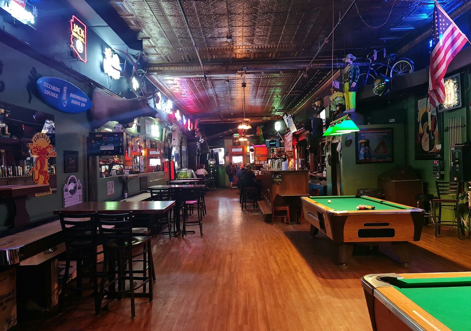 Lyzzard's Lounge