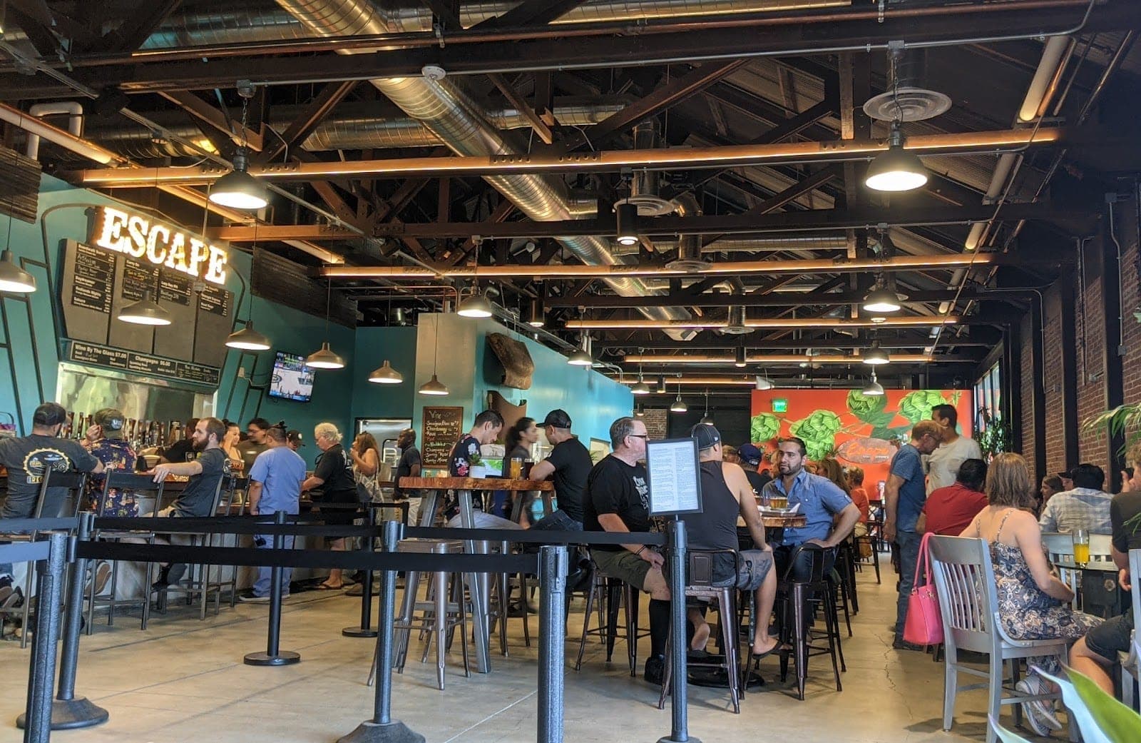 Escape Craft Brewery: Downtown Oasis