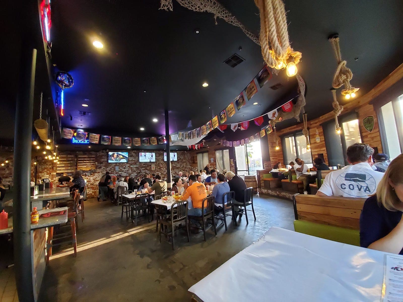 The Blazin Claw Redlands