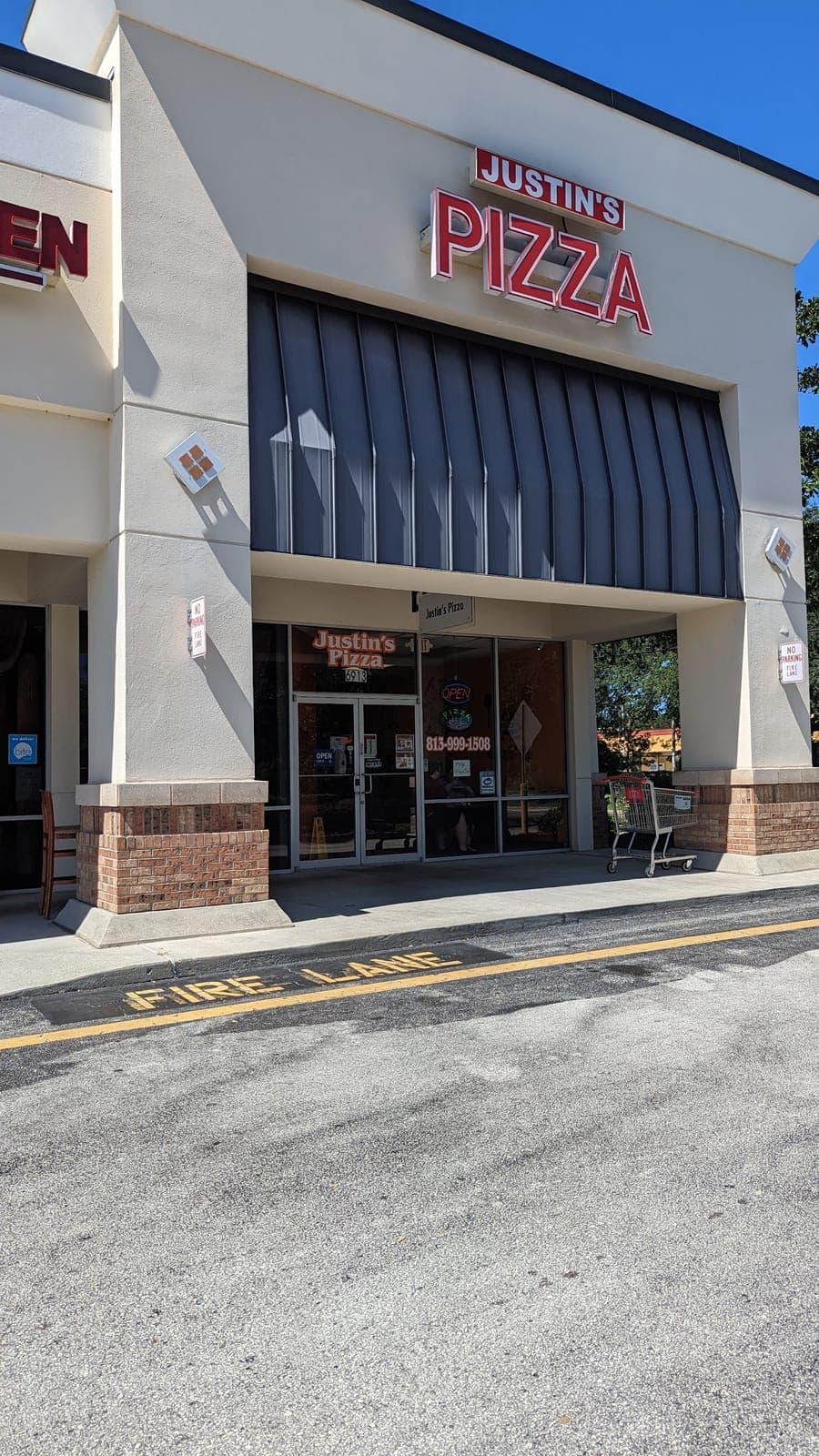 Justin's Pizza