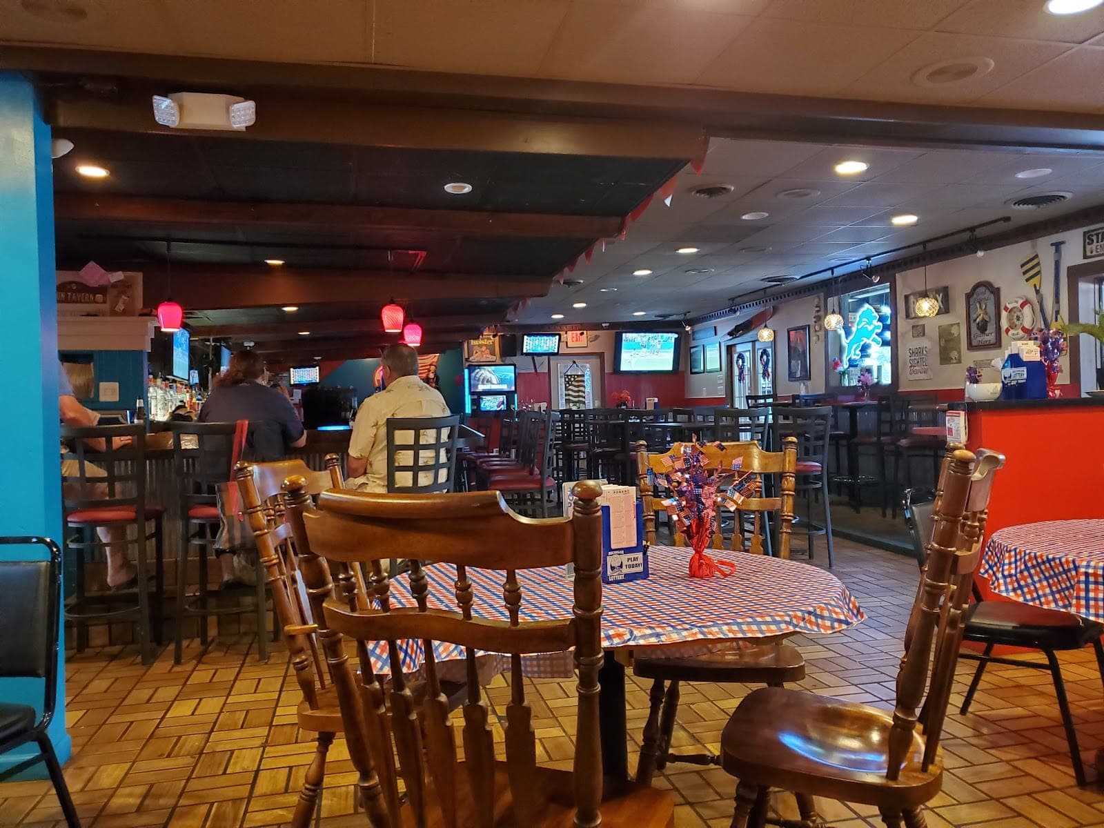 The Buoy 12 Pub & Eatery