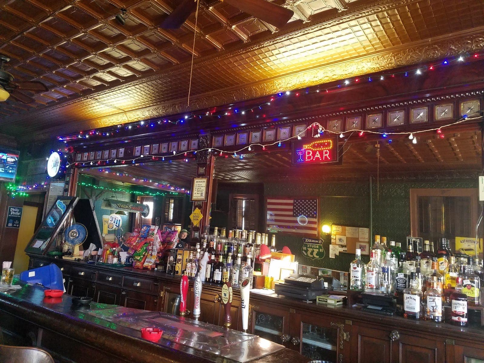 Ruddy's Landmark Cafe