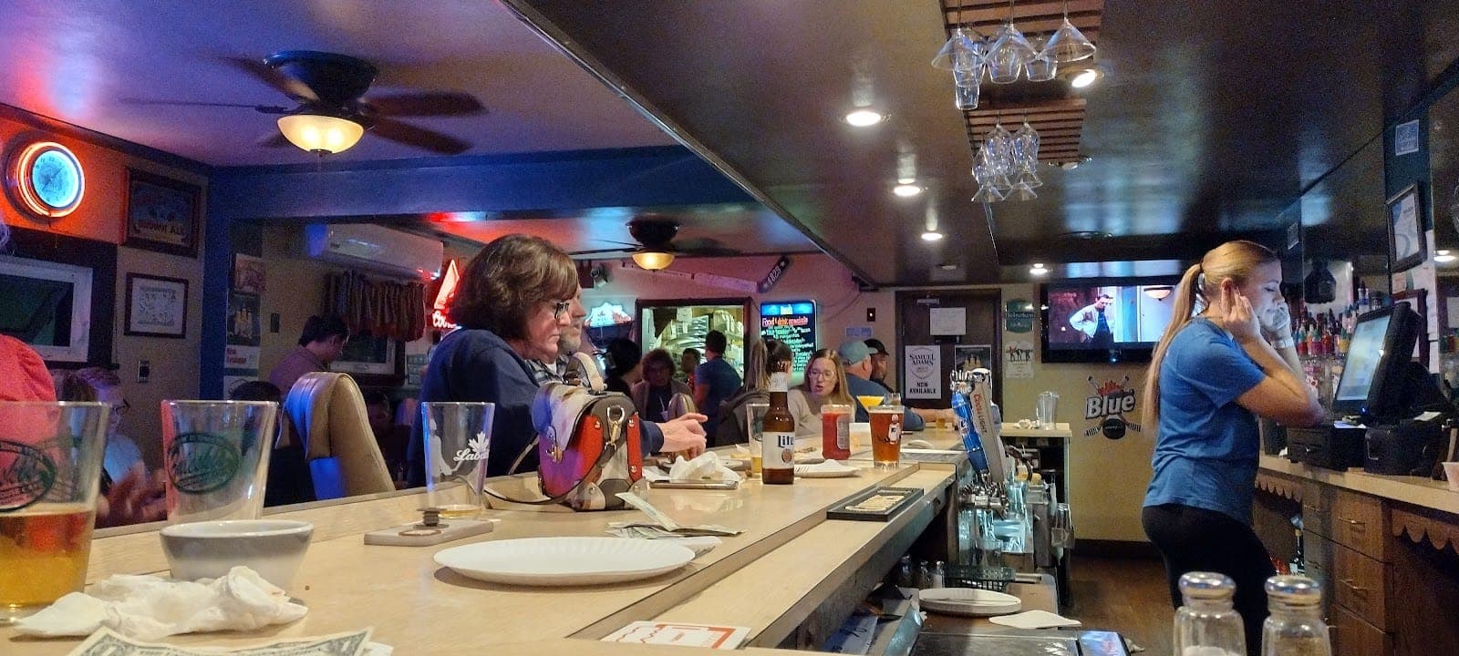 Zaleski's Clubhouse Cafe
