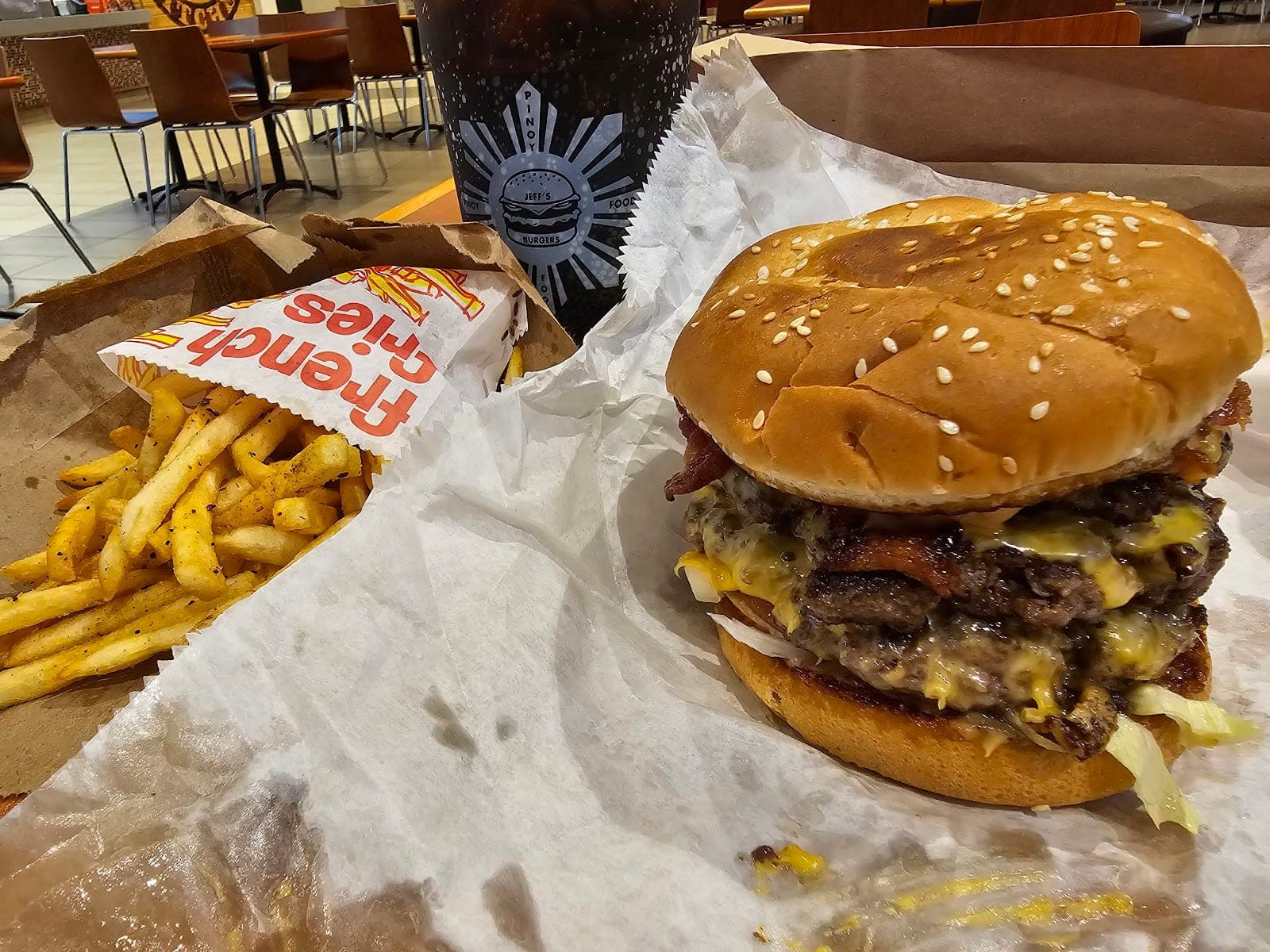 JEFF'S BURGERS