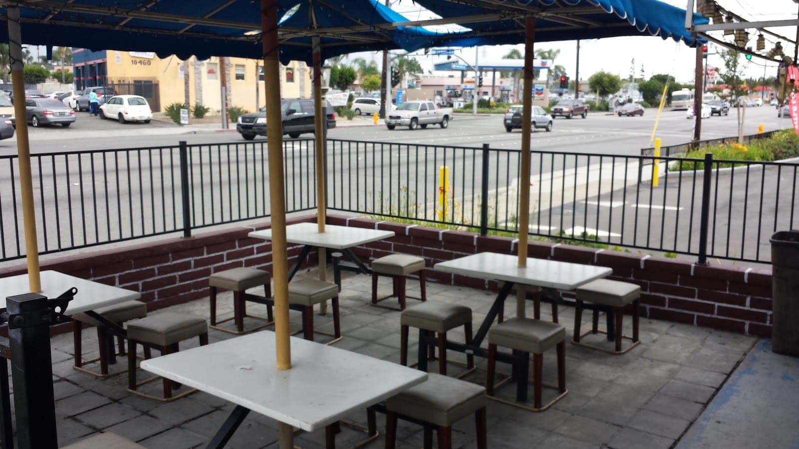 Juliana's Bakery & Restaurant