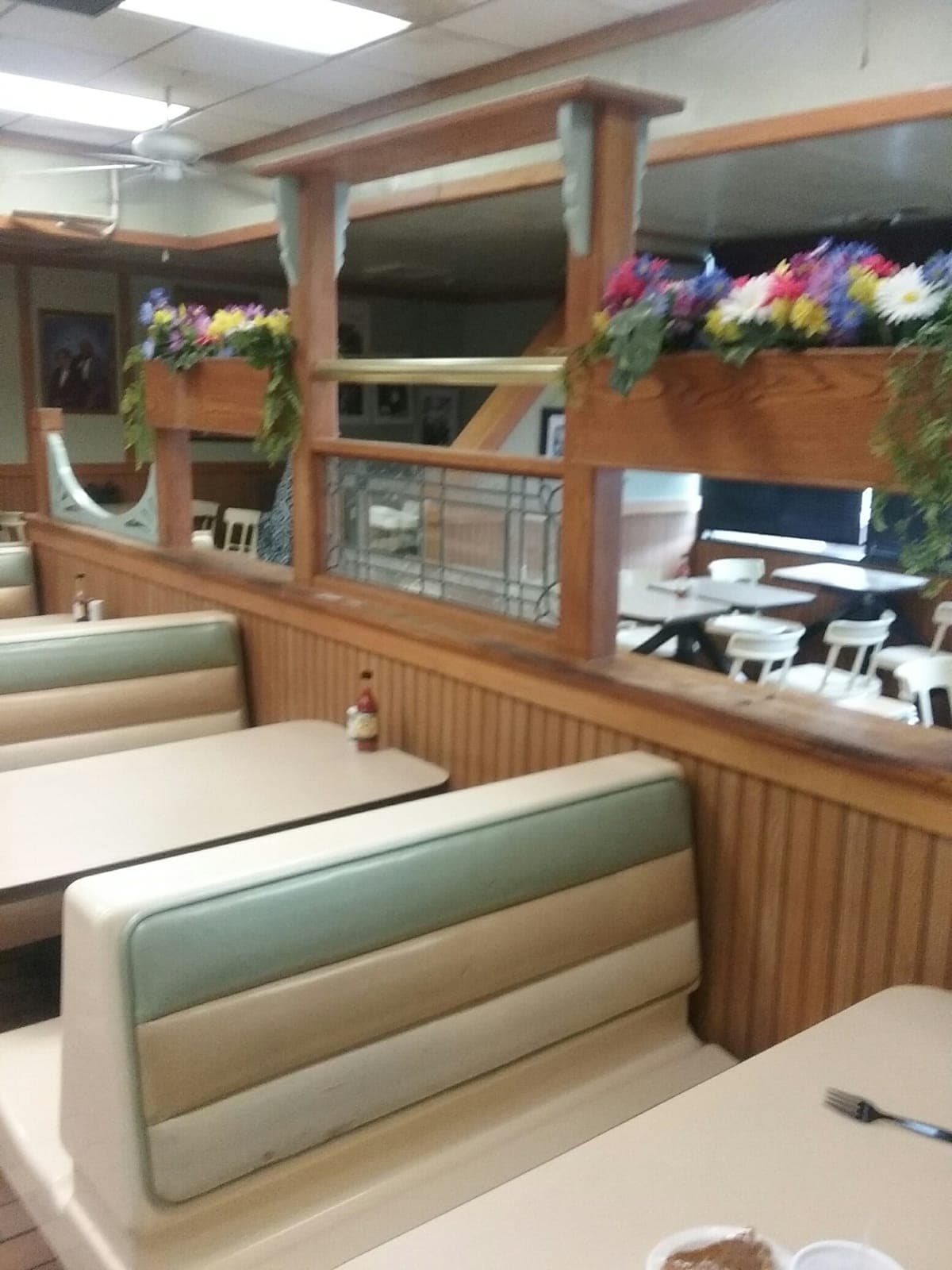 Robert's Restaurant