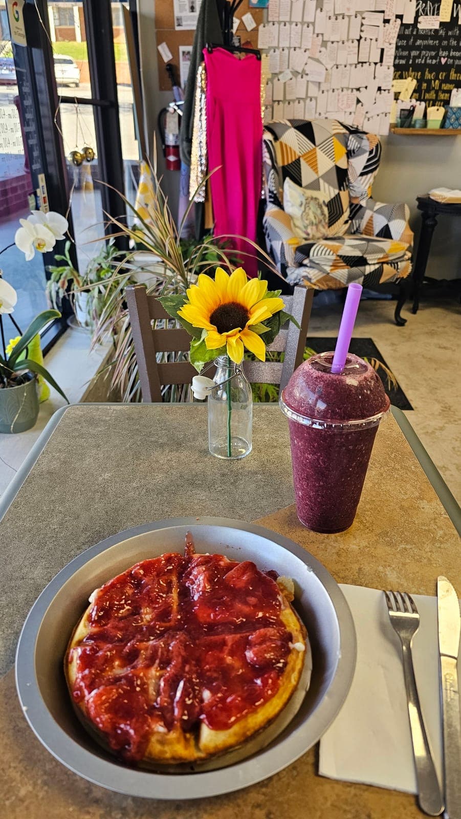 Poppi's Waffles + Health Juice