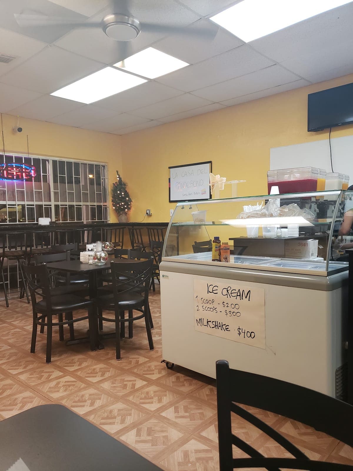 Santa Ana's Colombian Bakery & Sandwich Shop