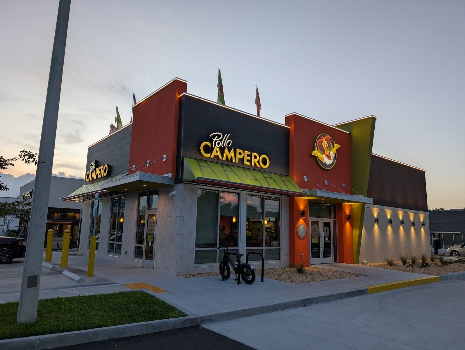 Pollo Campero