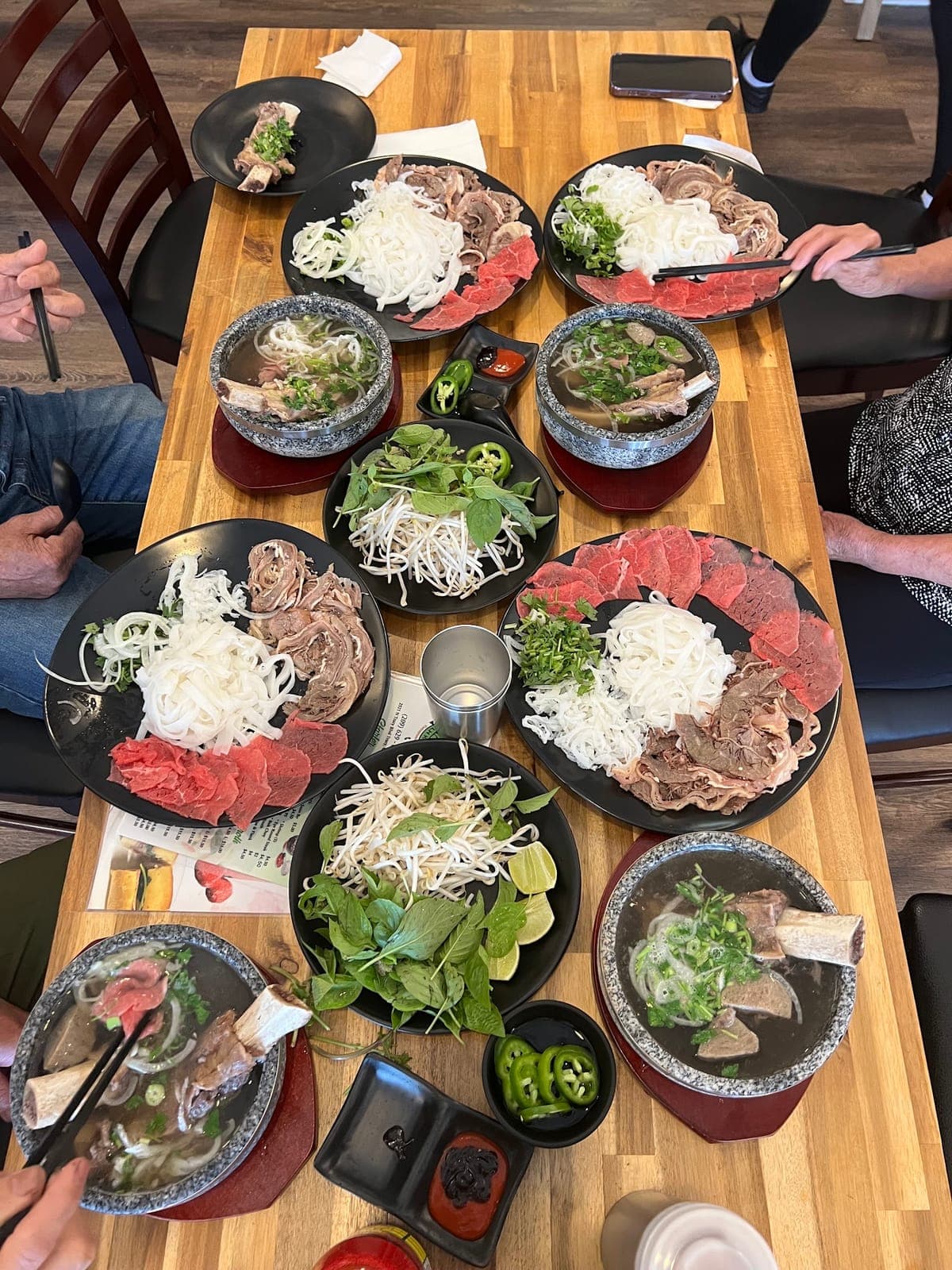 LH Kitchen | Vietnam Cuisine & Boba