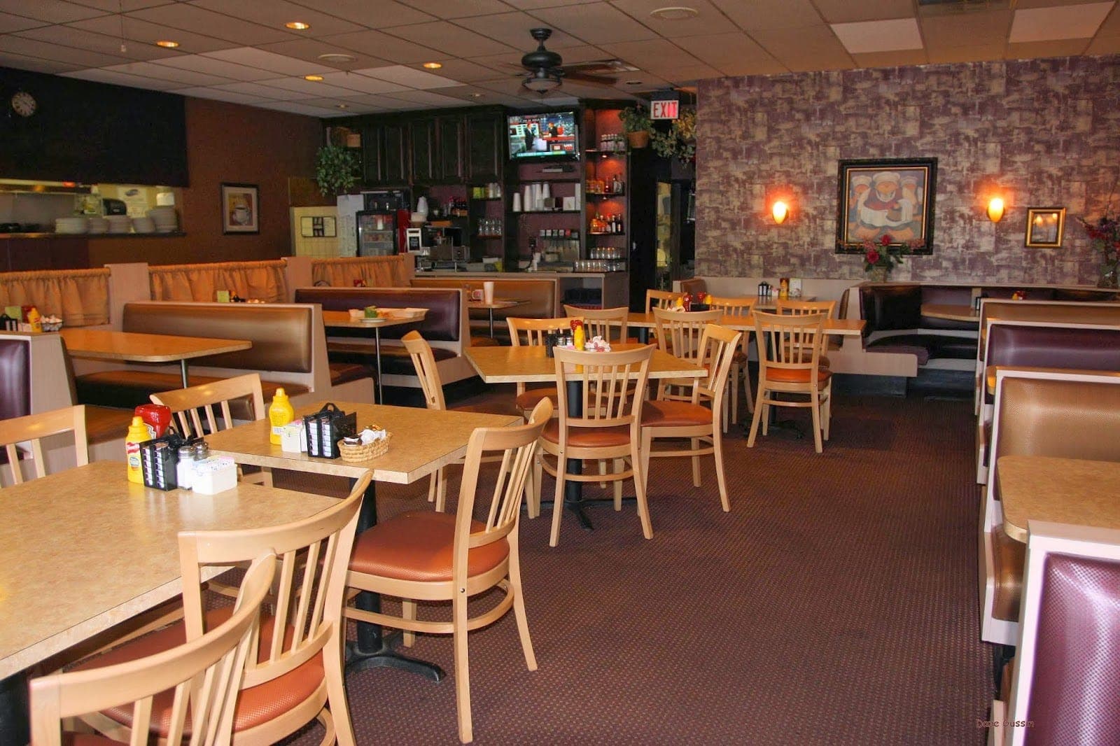 Pudge's Place Deli & Café