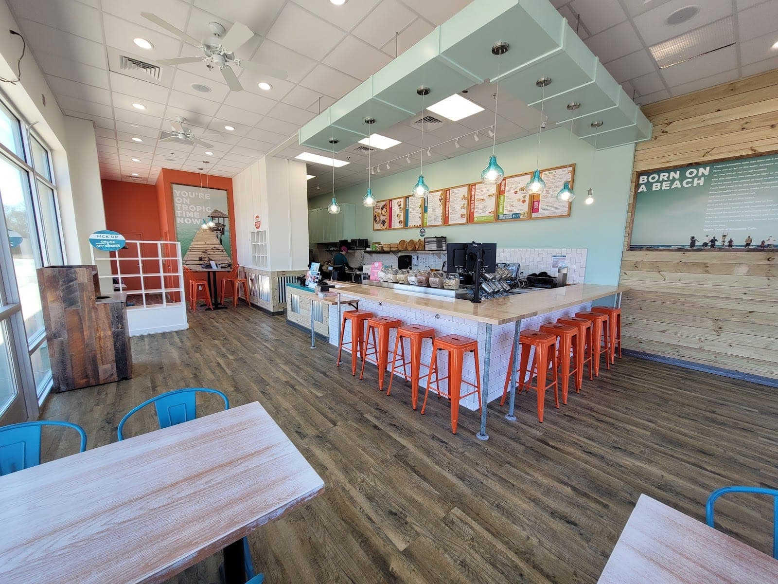 Tropical Smoothie Cafe