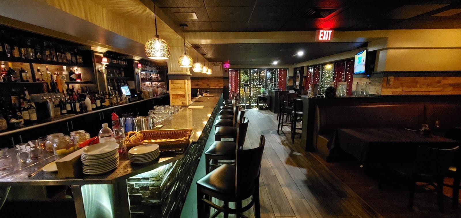 Tavolo Wine Bar & Tuscan Grille (Warwick)