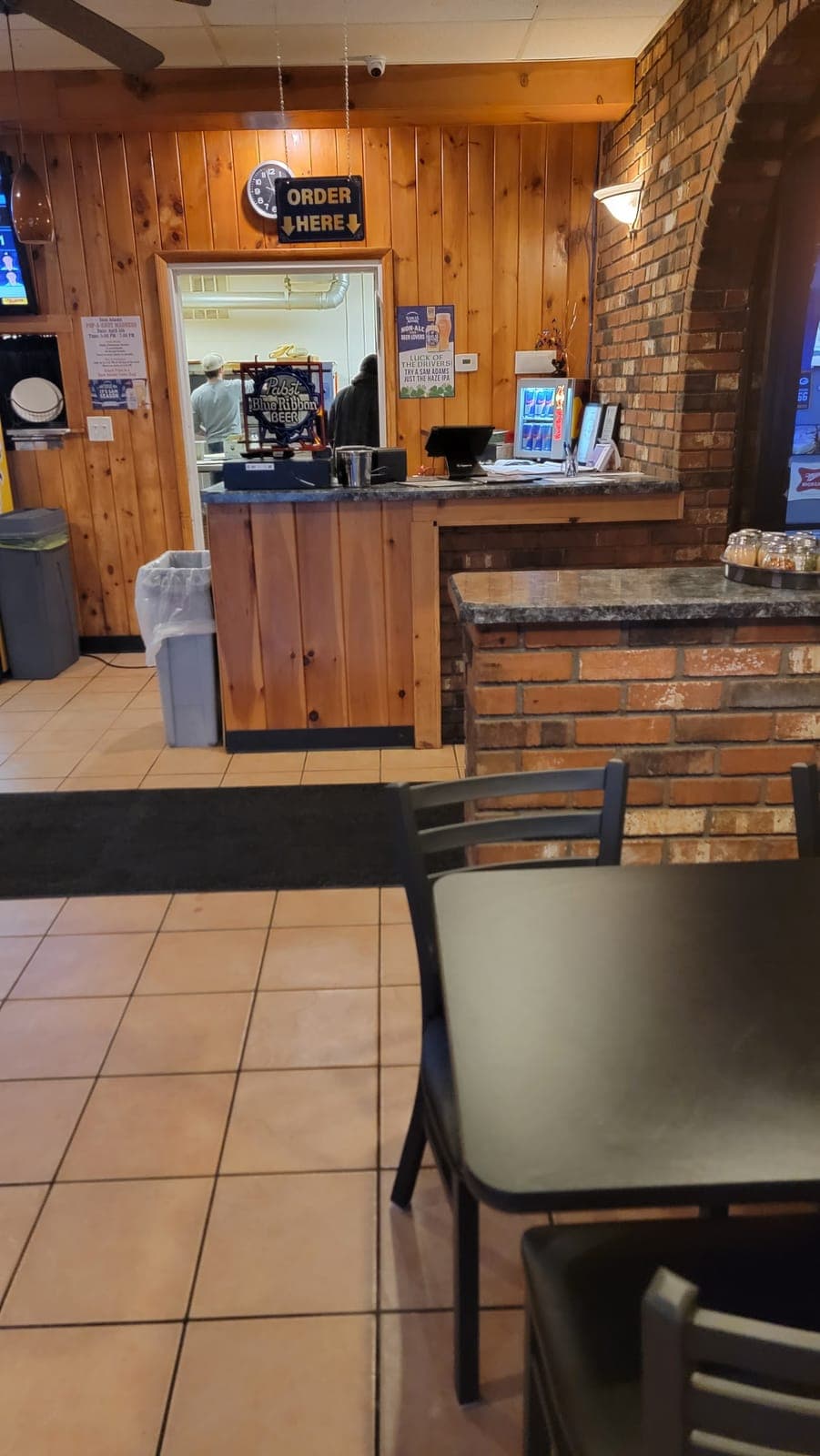 Dutch's Place