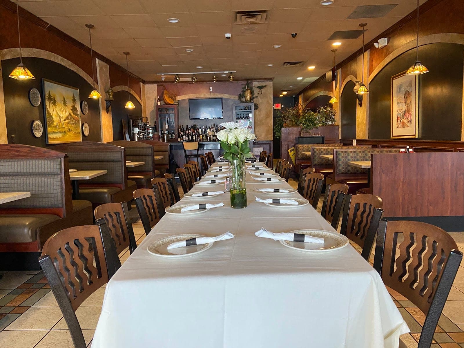 Aloumara restaurant Mid-Eastern Cuisine