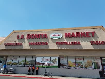 La Bonita Supermarkets #4