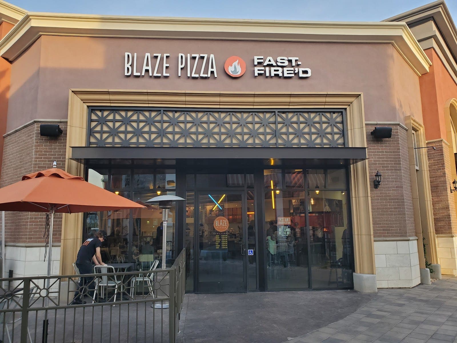 Blaze Pizza