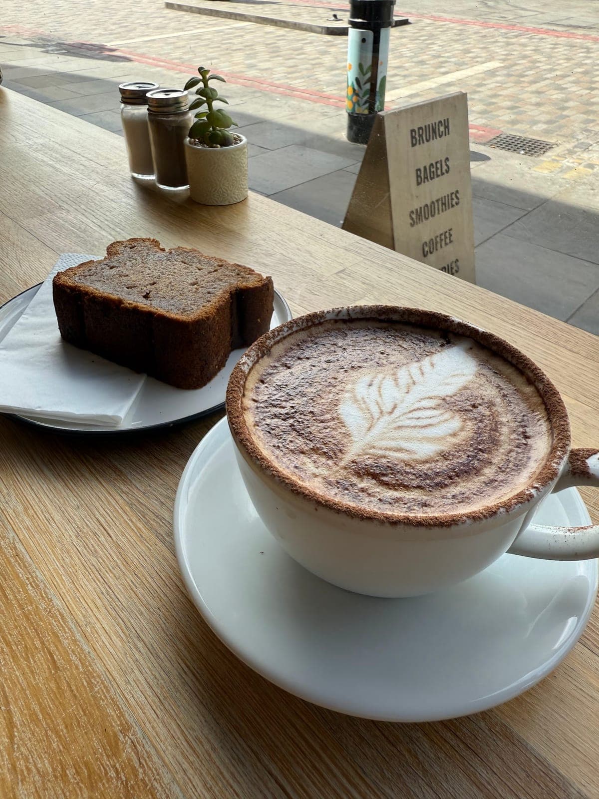 Reyes Coffee & Brunch
