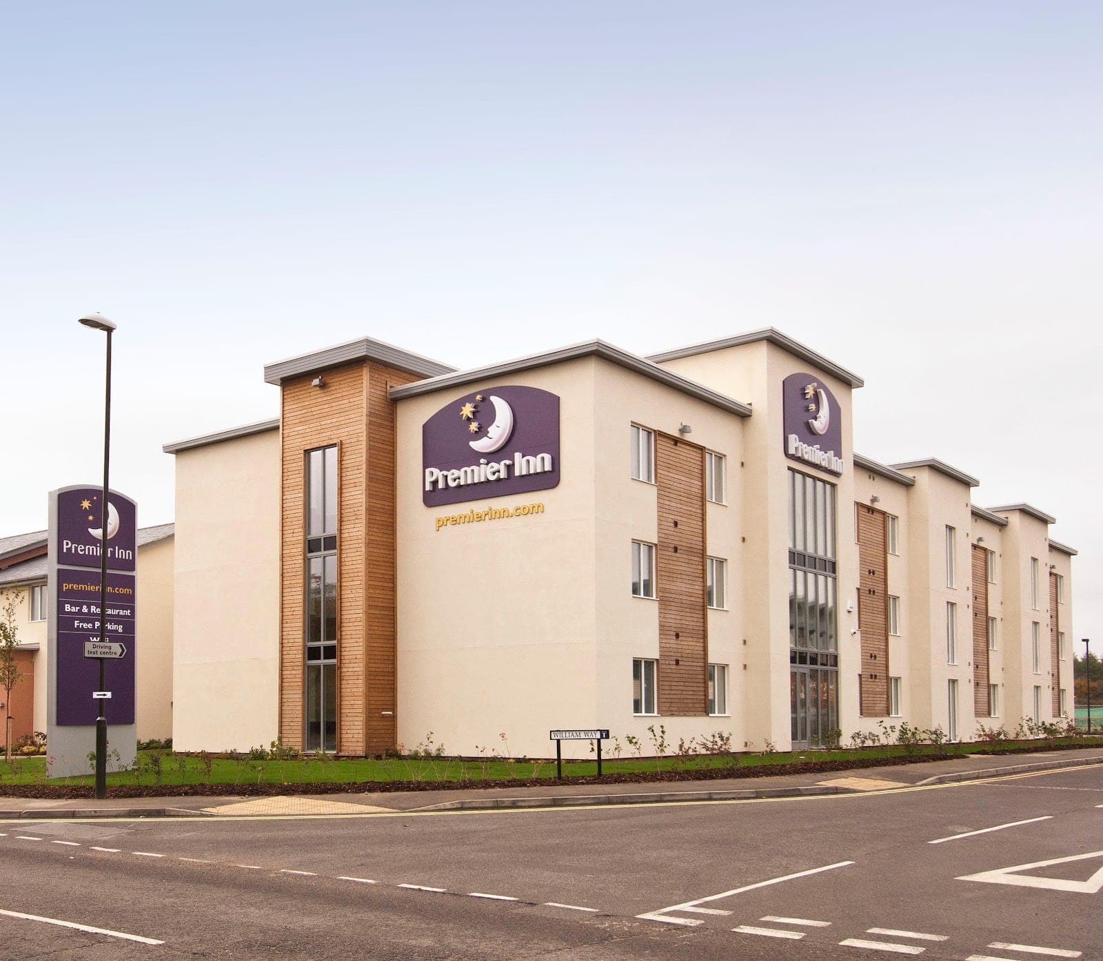 Premier Inn Burgess Hill hotel