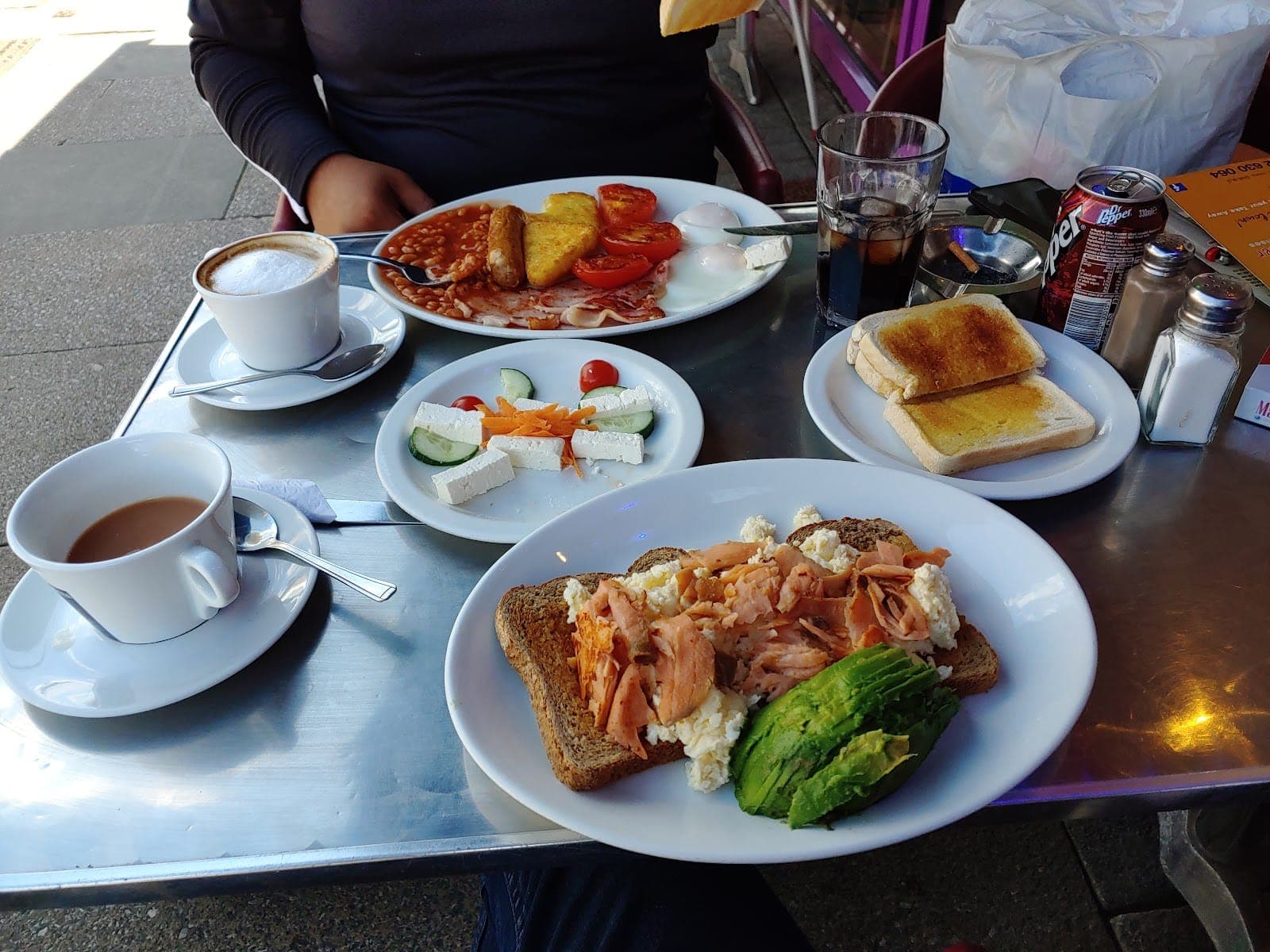 Pond Café bistro