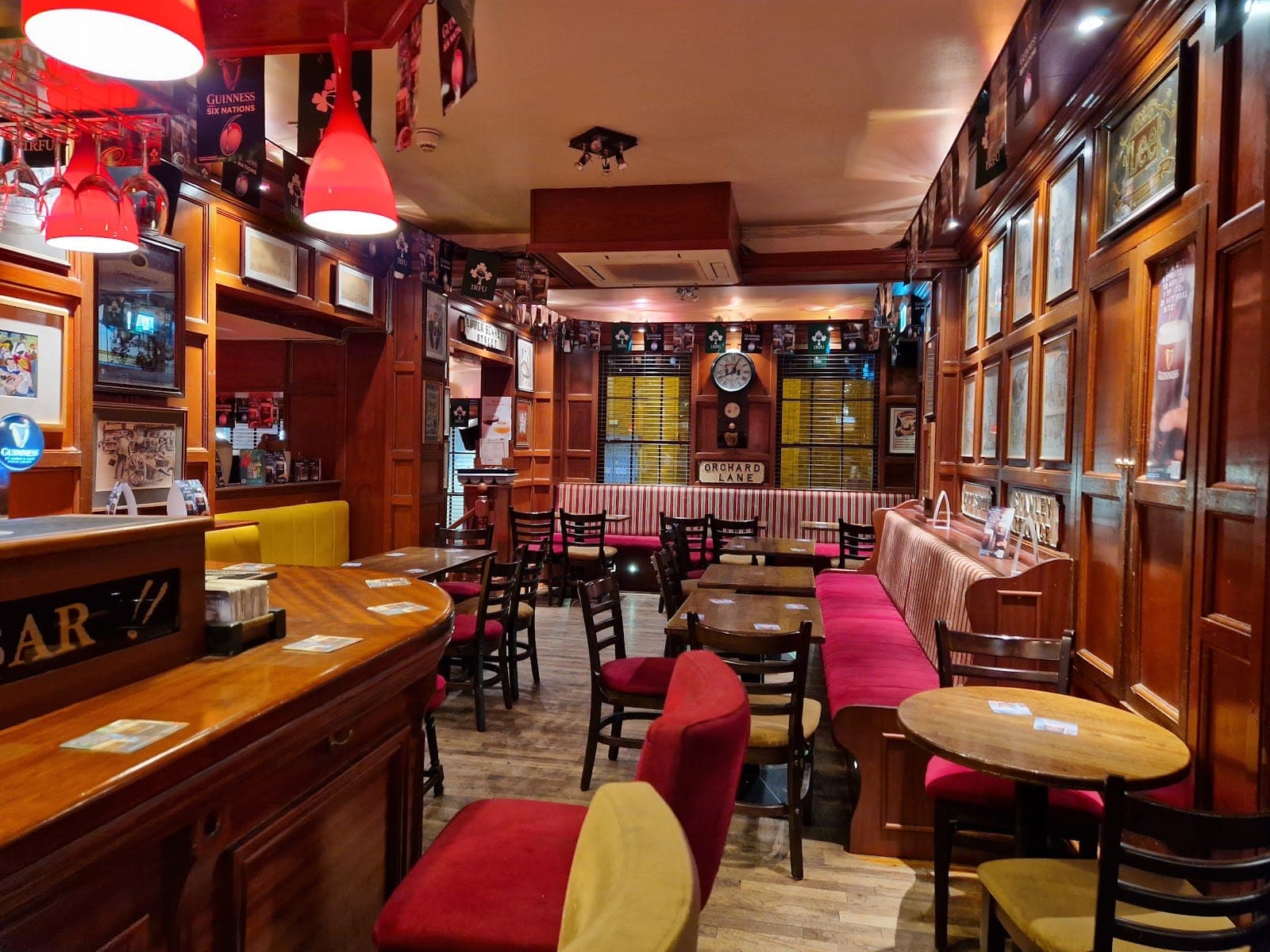 Badgers Bar and Restaurant
