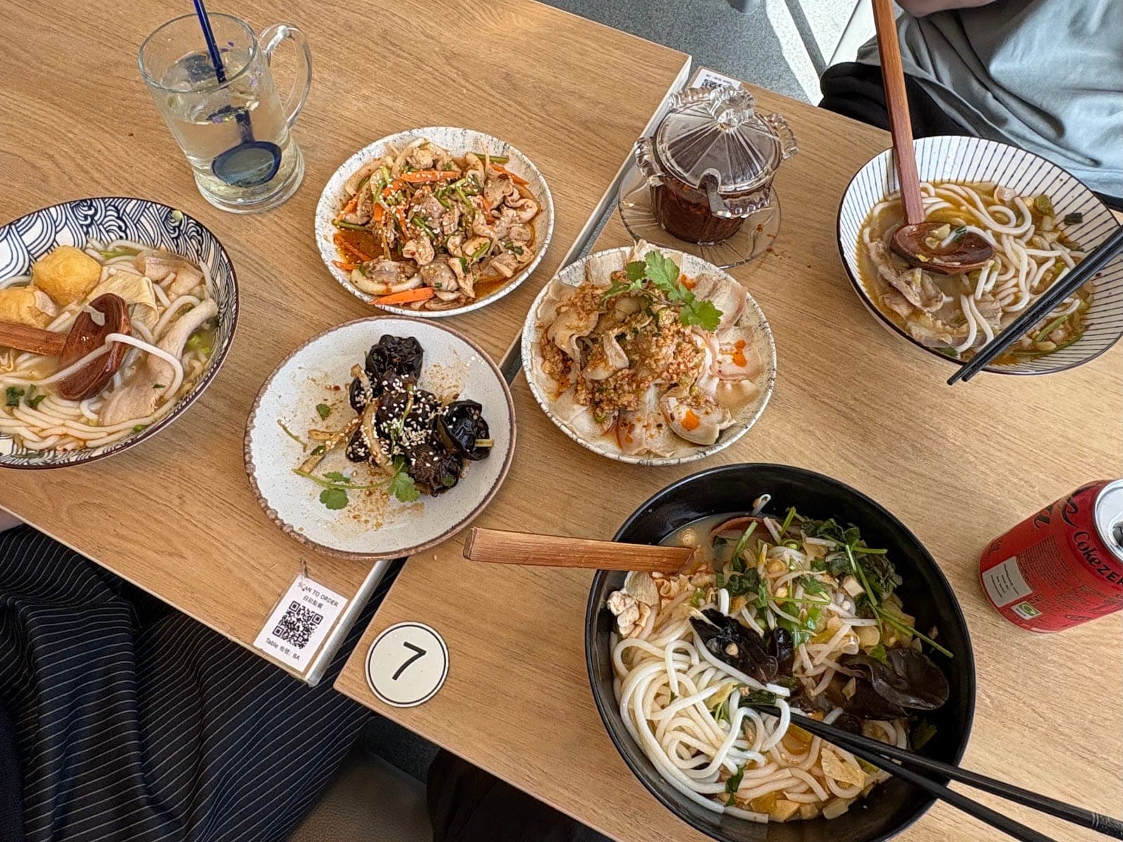 開心米線Heart Noodles