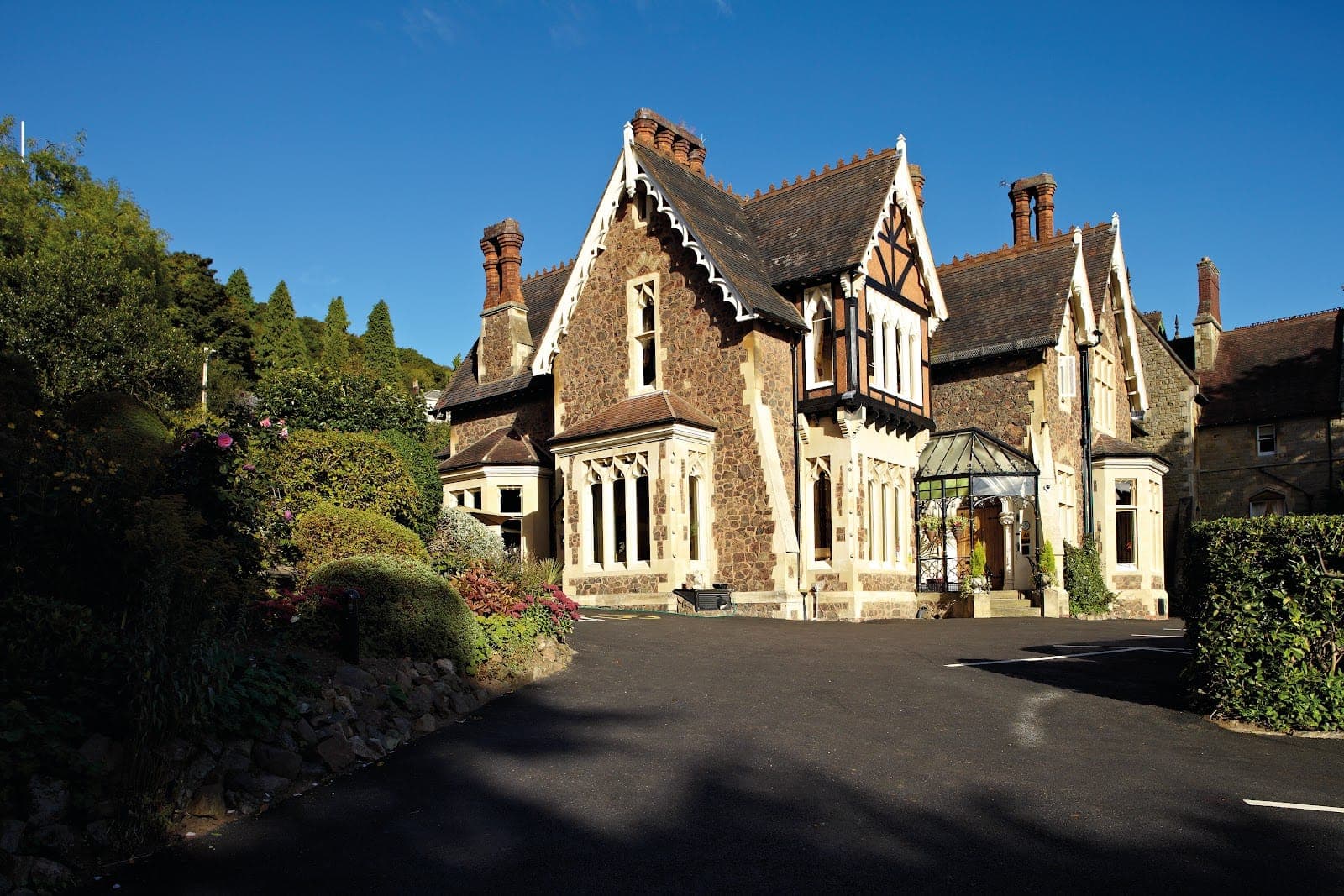 The Cotford Hotel and L'amuse bouche restaurant