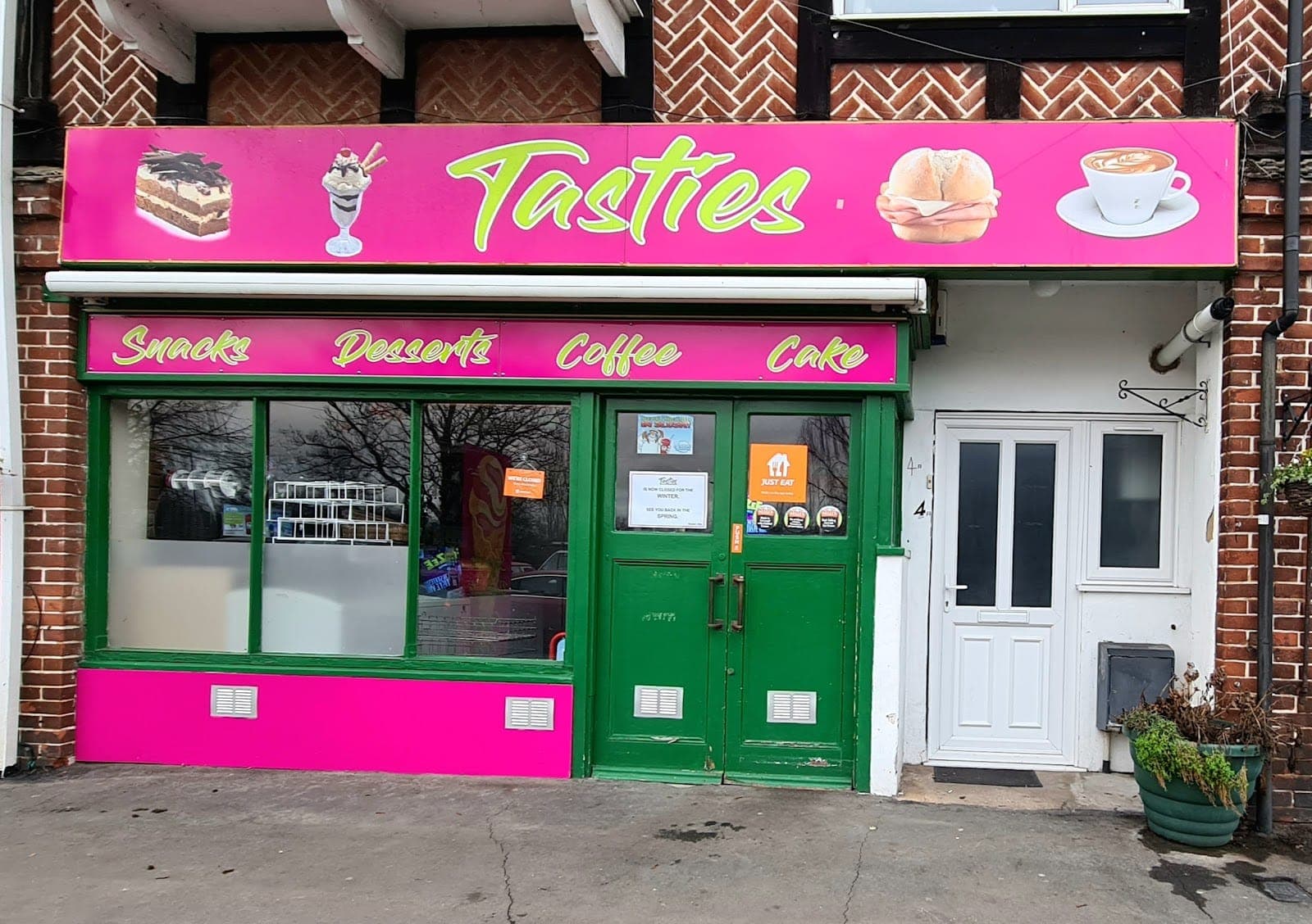 Tasties Hatfield