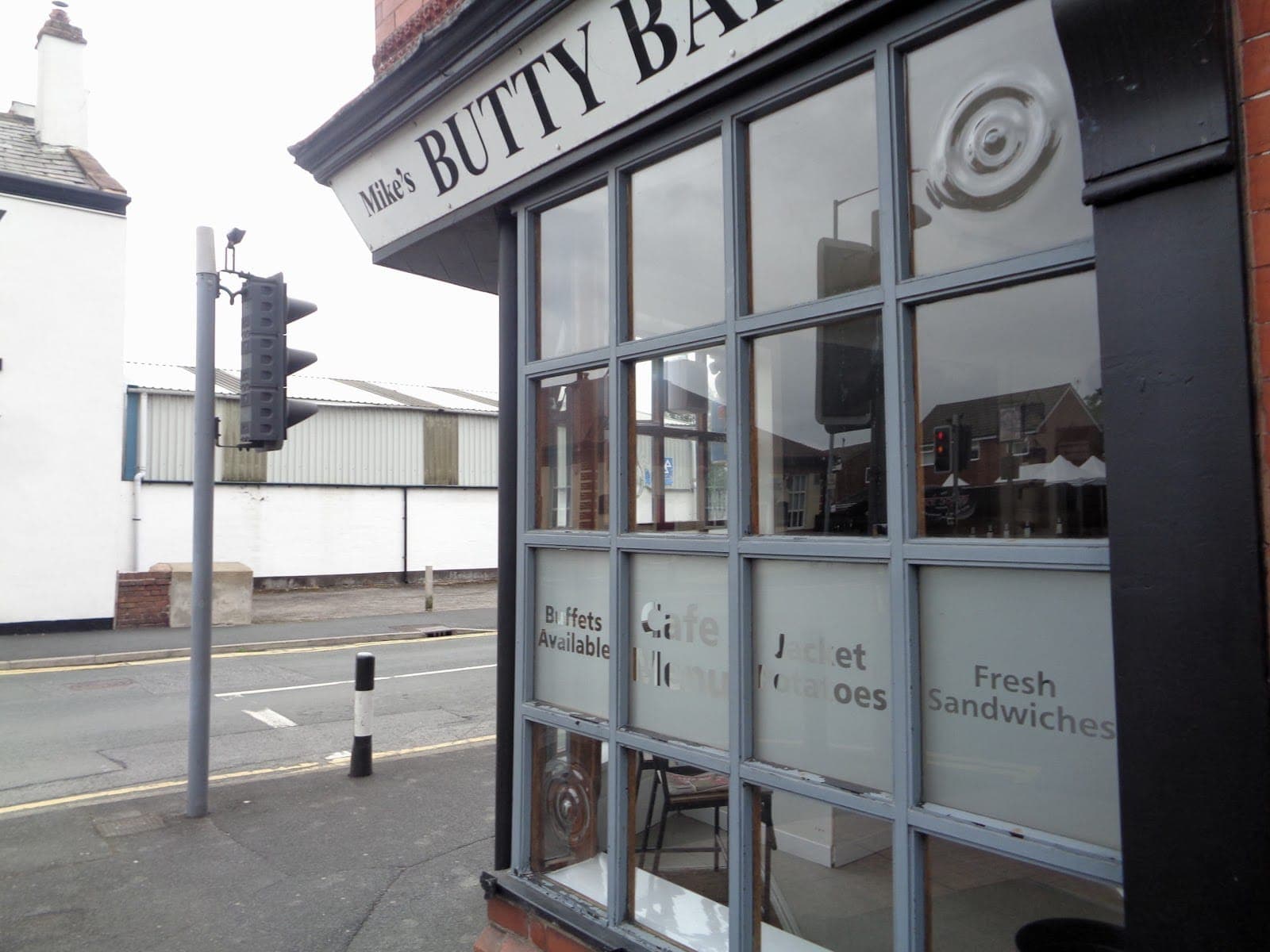 Mikes Butty Bar