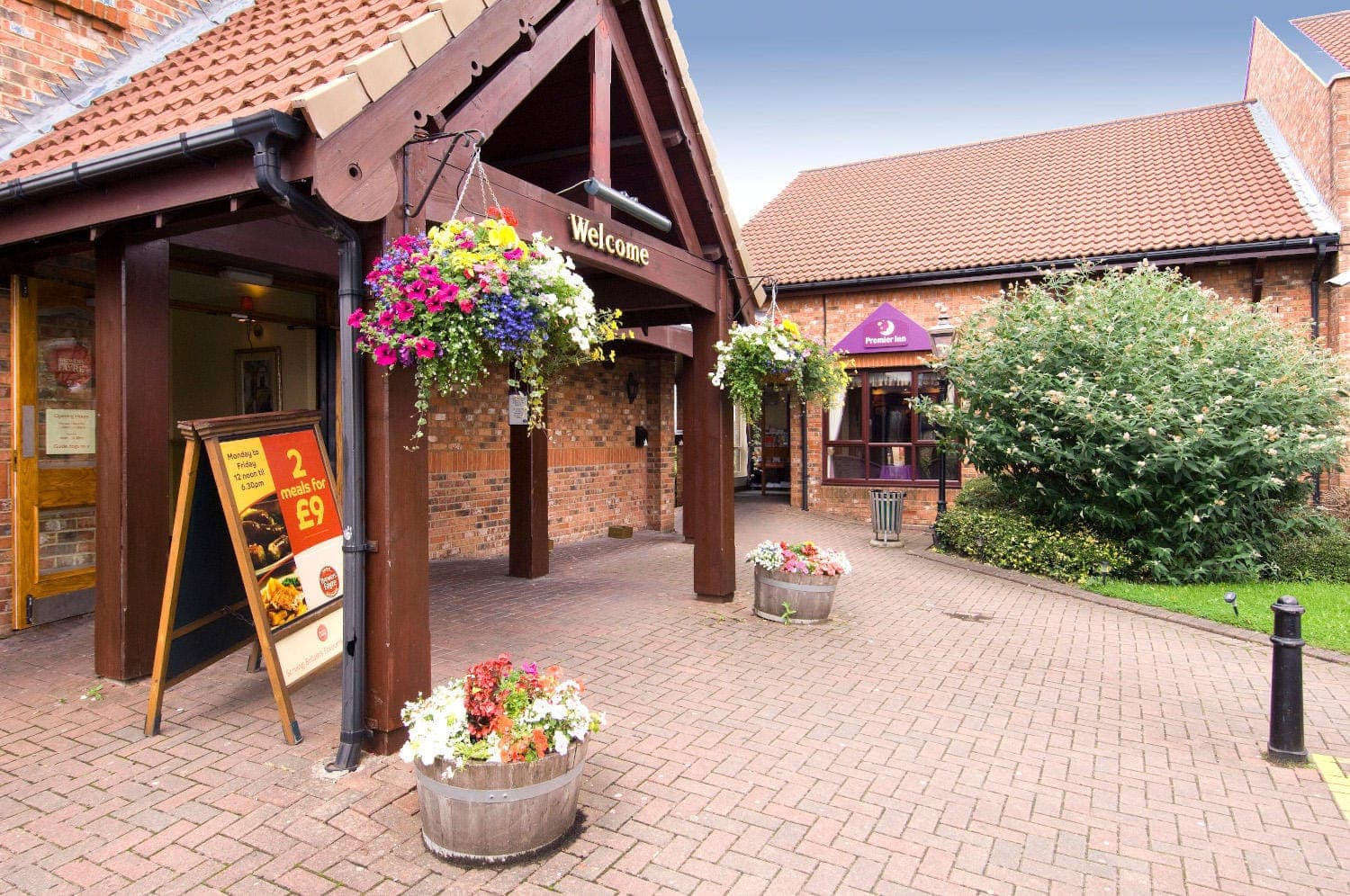 Premier Inn Bristol East (Emersons Green) hotel