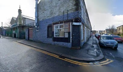 Samosas Junction Traditional Pie & Mash Shop