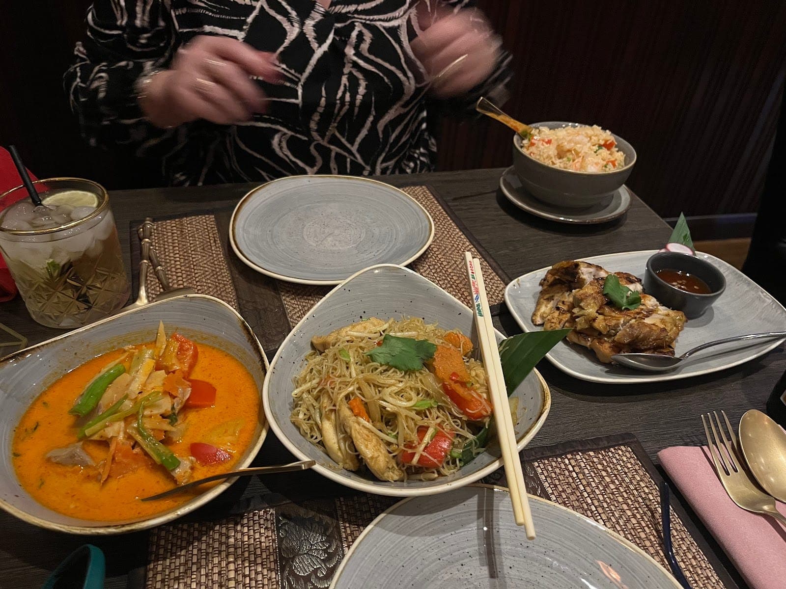 Tudor House Thai Restaurant