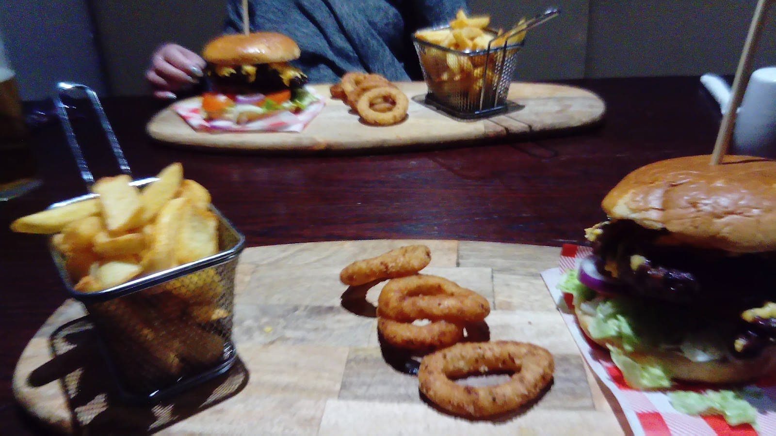 Corrigans Bar & Grill