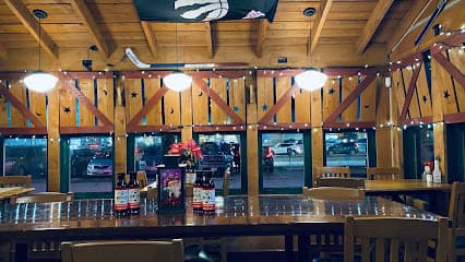 Montana’s BBQ & Bar