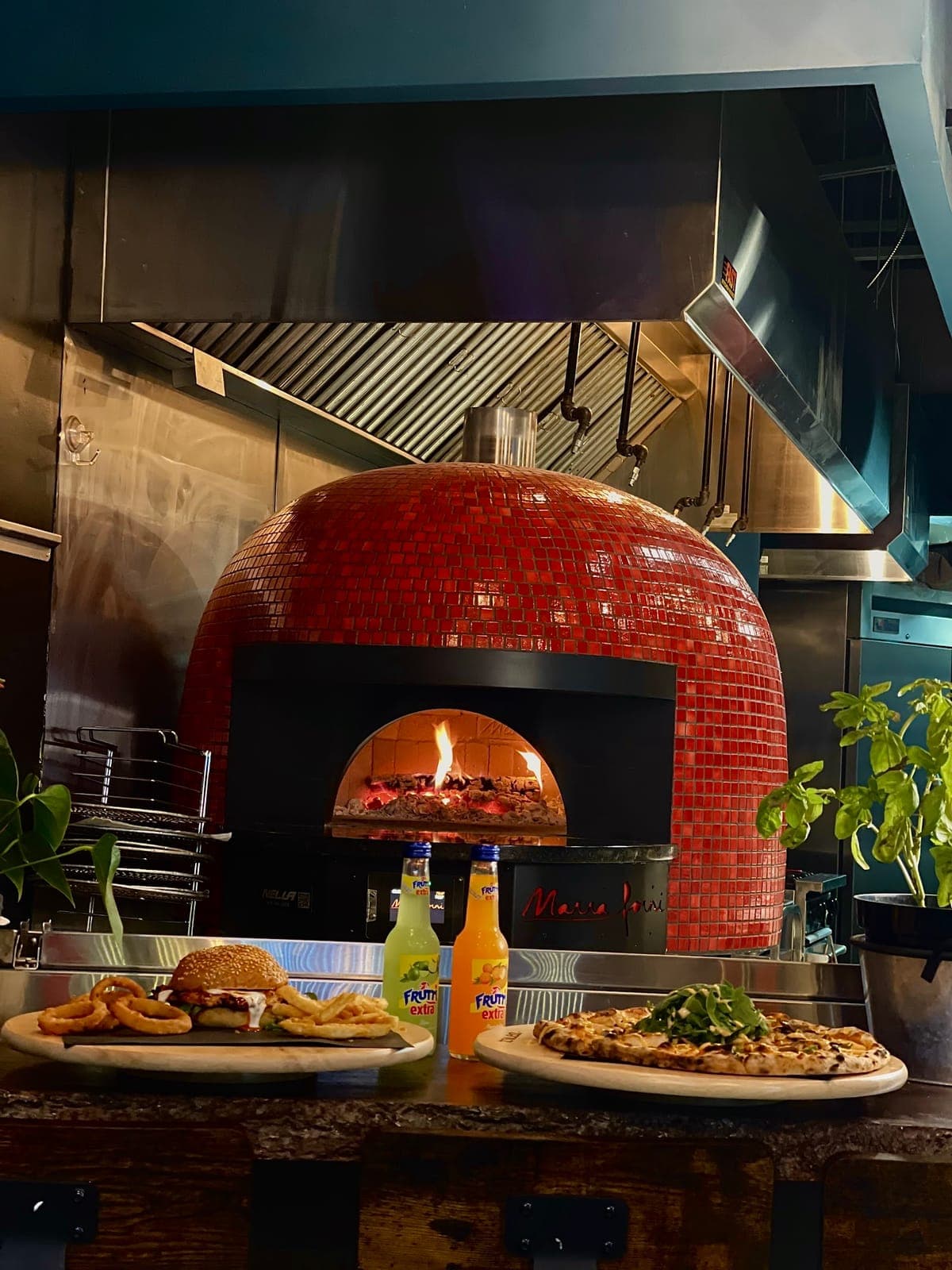 Zula Burger & Pizza