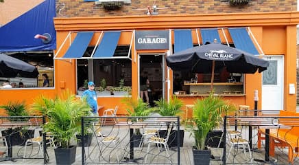 Bistro Garage Café