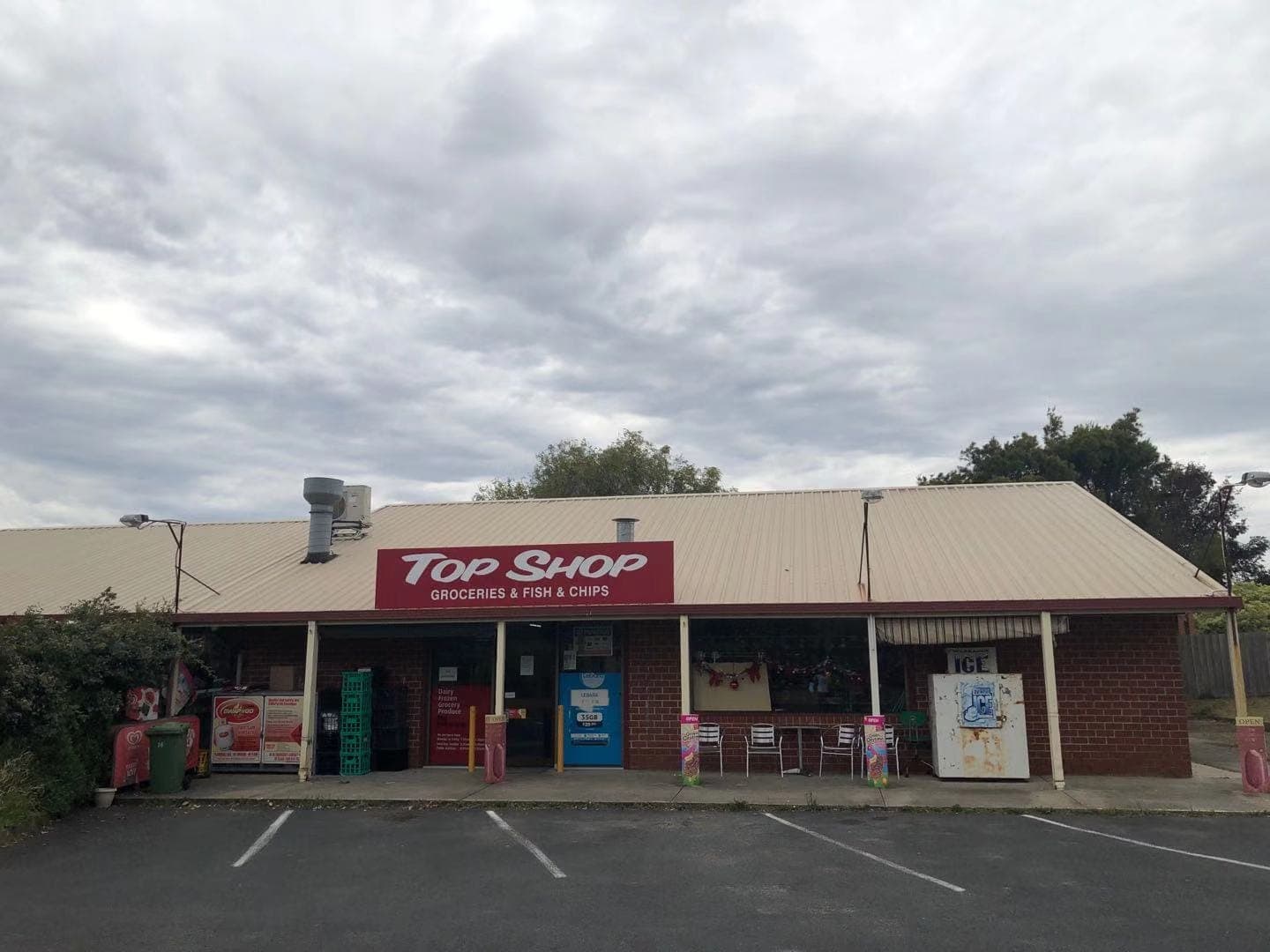 Top Shop Groceries & Fish & Chips